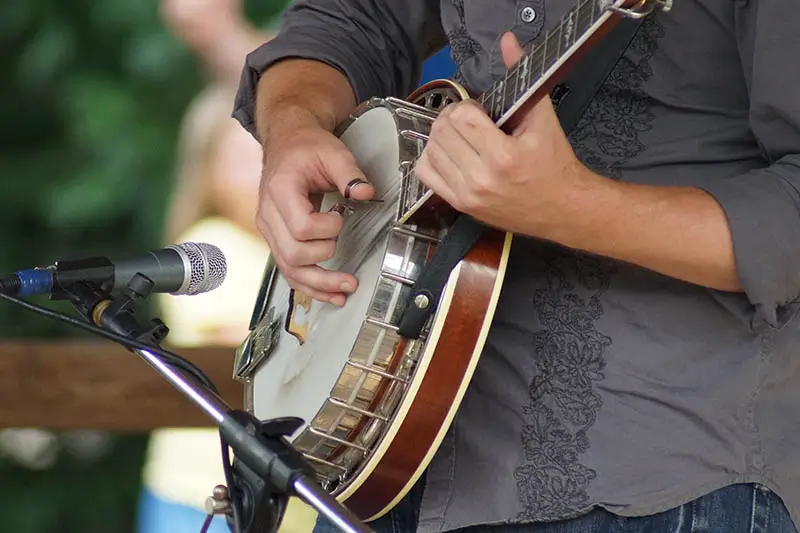 attraction summer music concert series